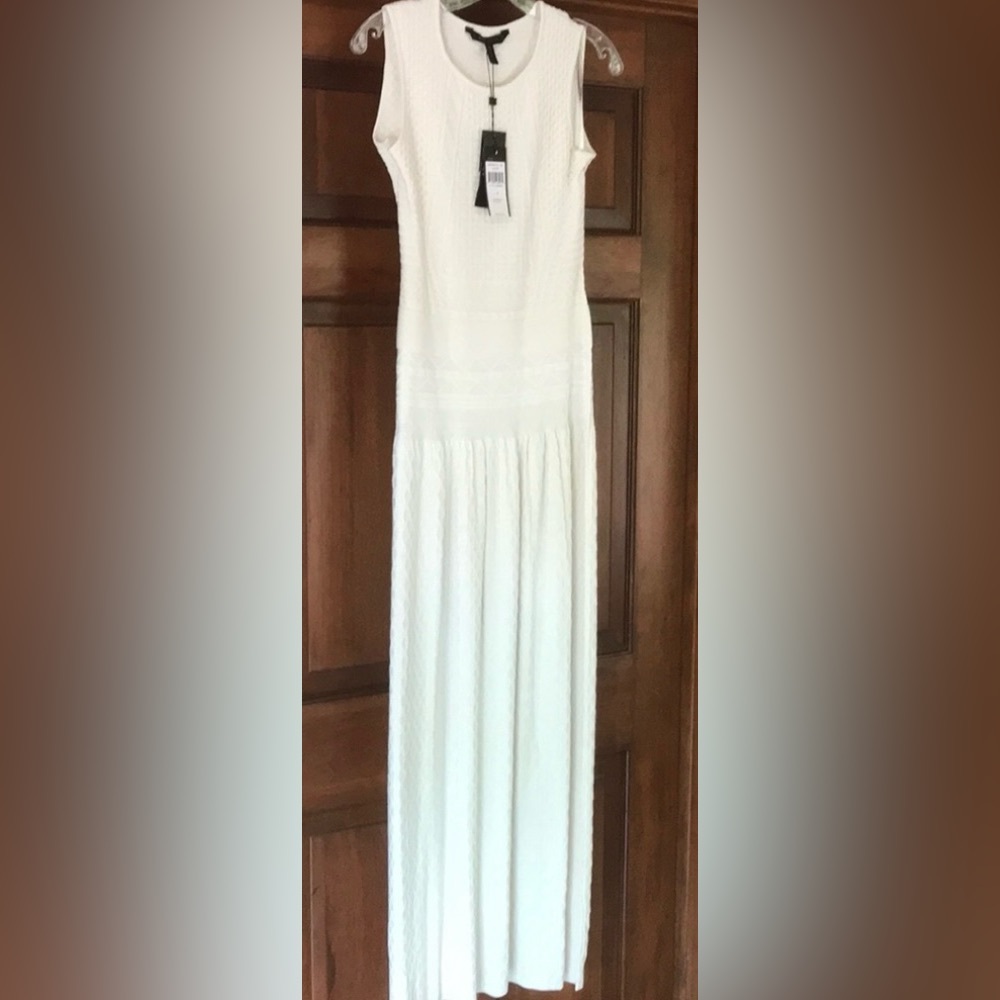 REDUCED!!  Bcbgmaxazria textured maxi desss!